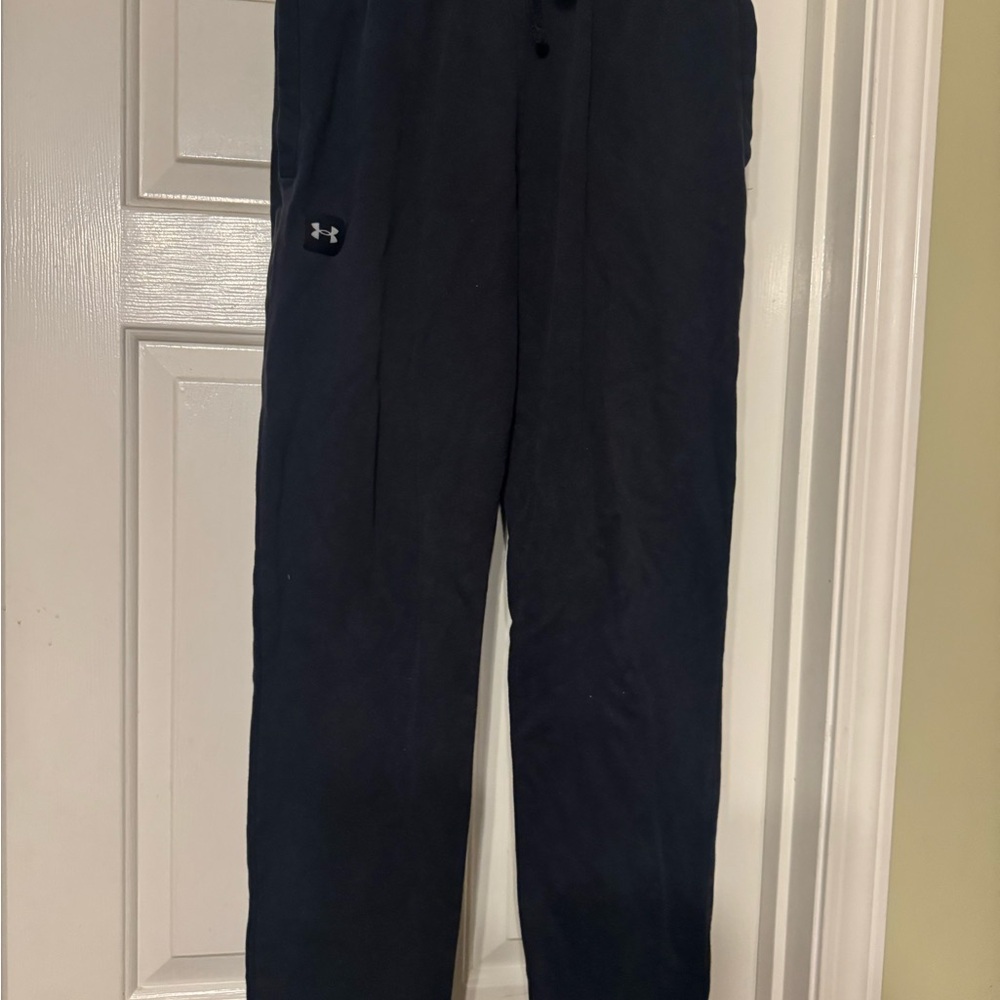 Under Armour Men's Black Jogger Sweatpants